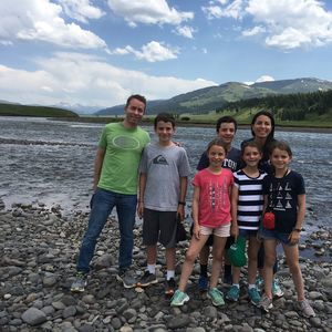 Meet your Posher, Megin